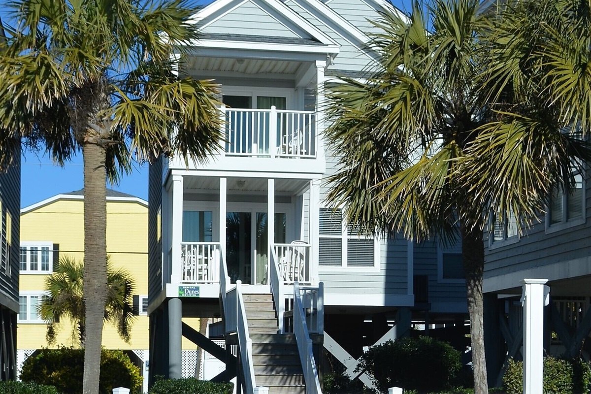 Portofino I 1424 Pool Side Exterior