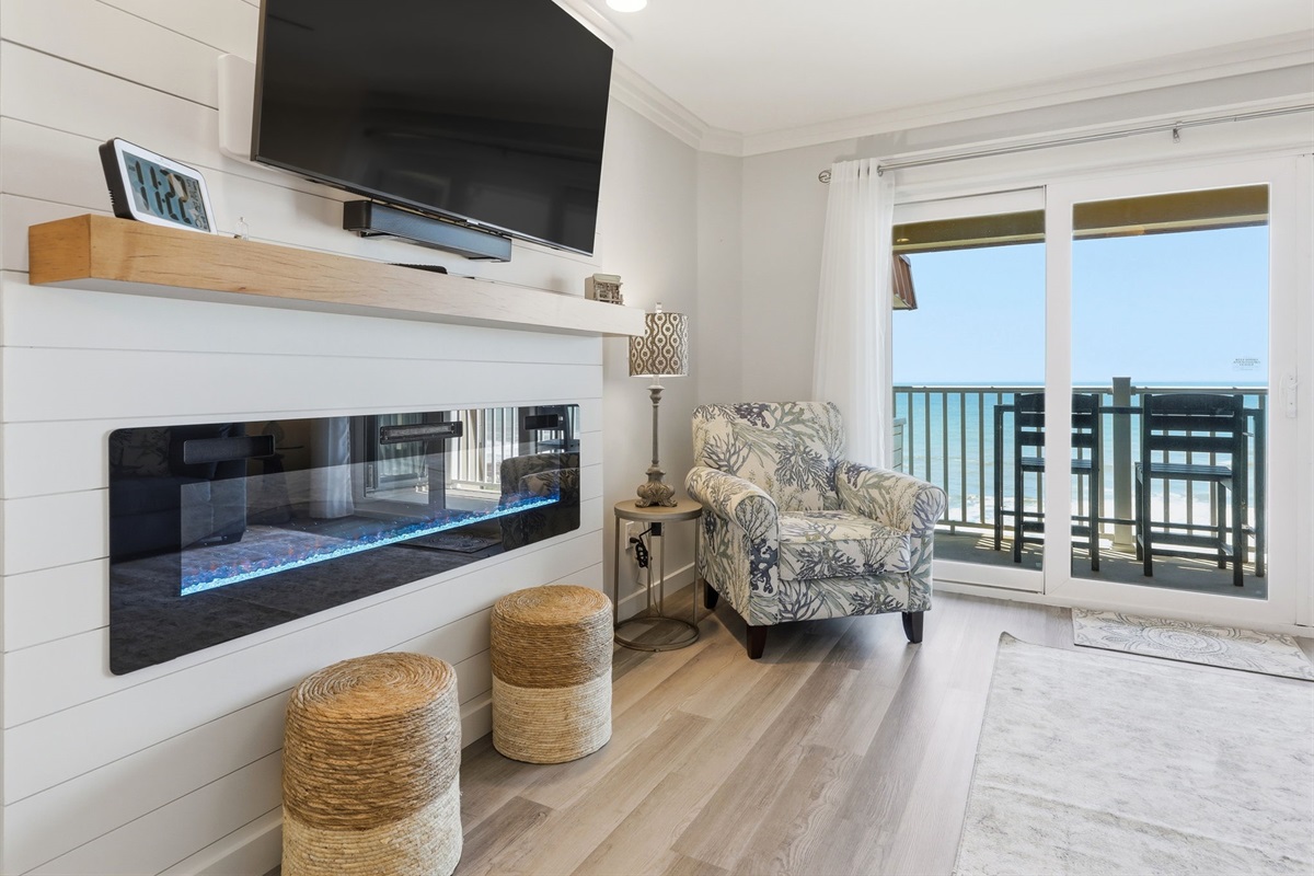 Movie nights with an ocean backdrop
