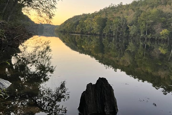 Sunset river views at Beavers Bend State Park.