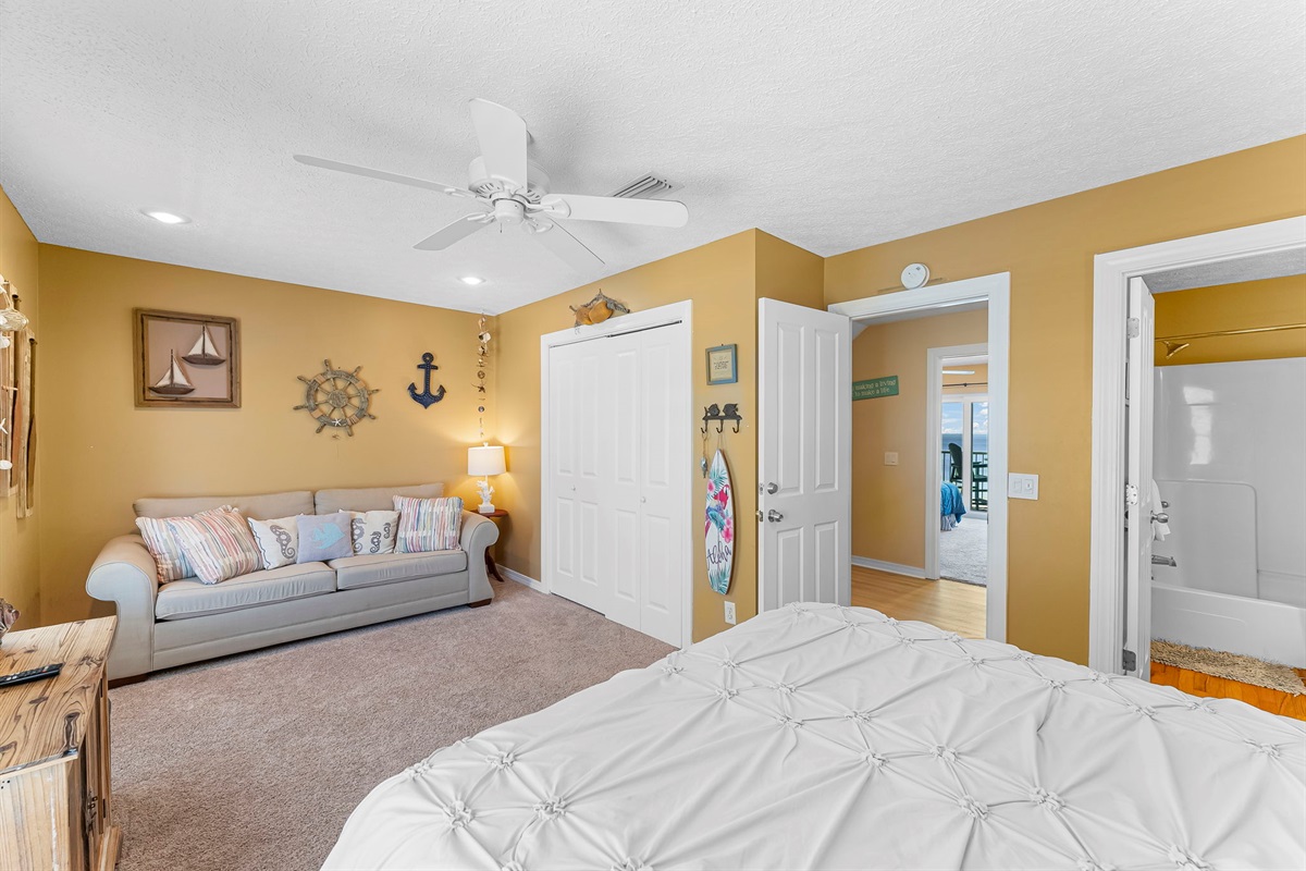 Cozy and versatile: queen bed + queen sleeper sofa/futon + full private bathroom = perfect for families or extra guests.