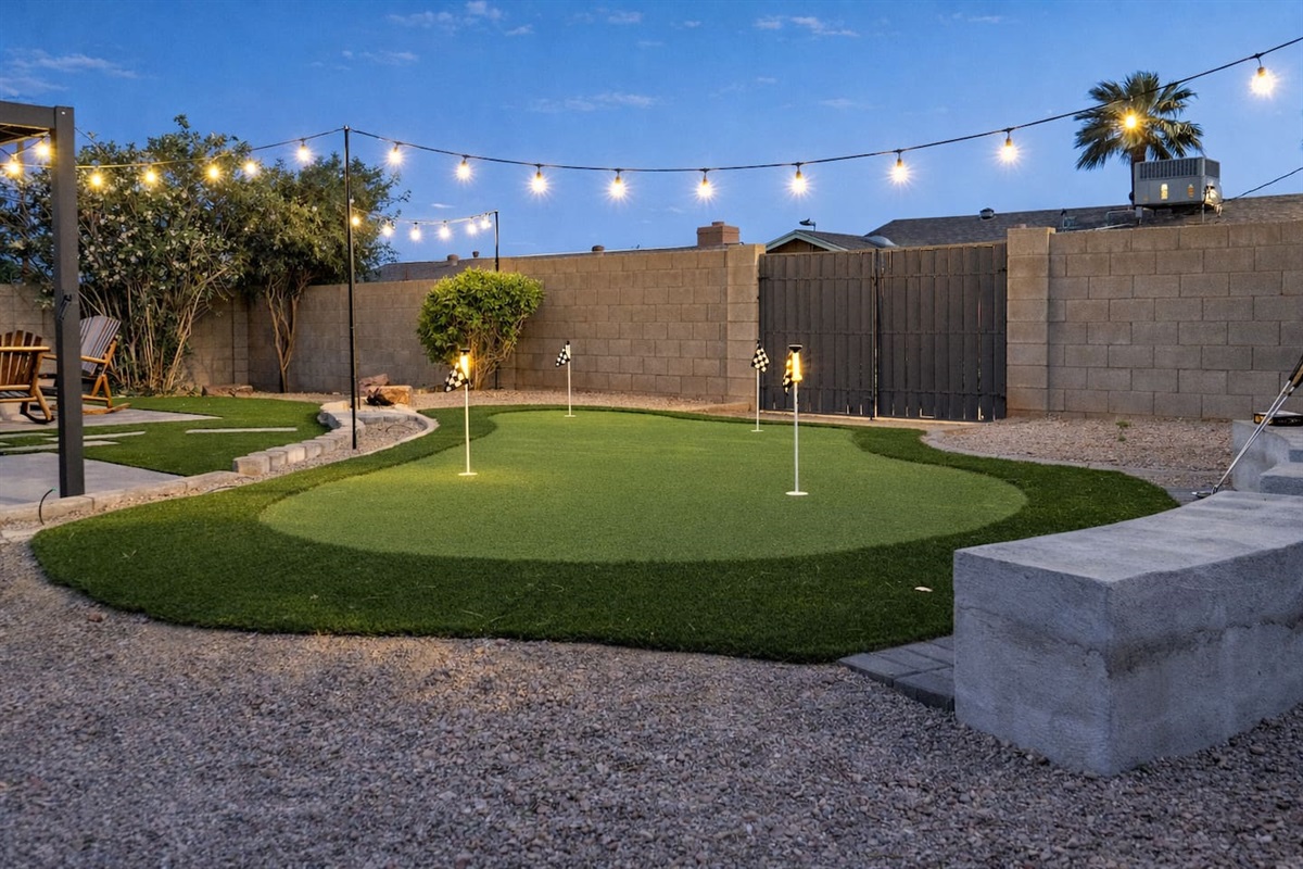 Game on—private putting green, bistro lights, and space made for laughs, competition, and nights you won’t forget in Scottsdale