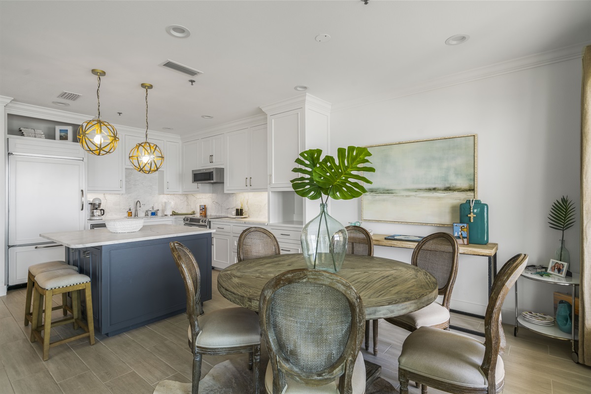 Dining Area and Kitchen