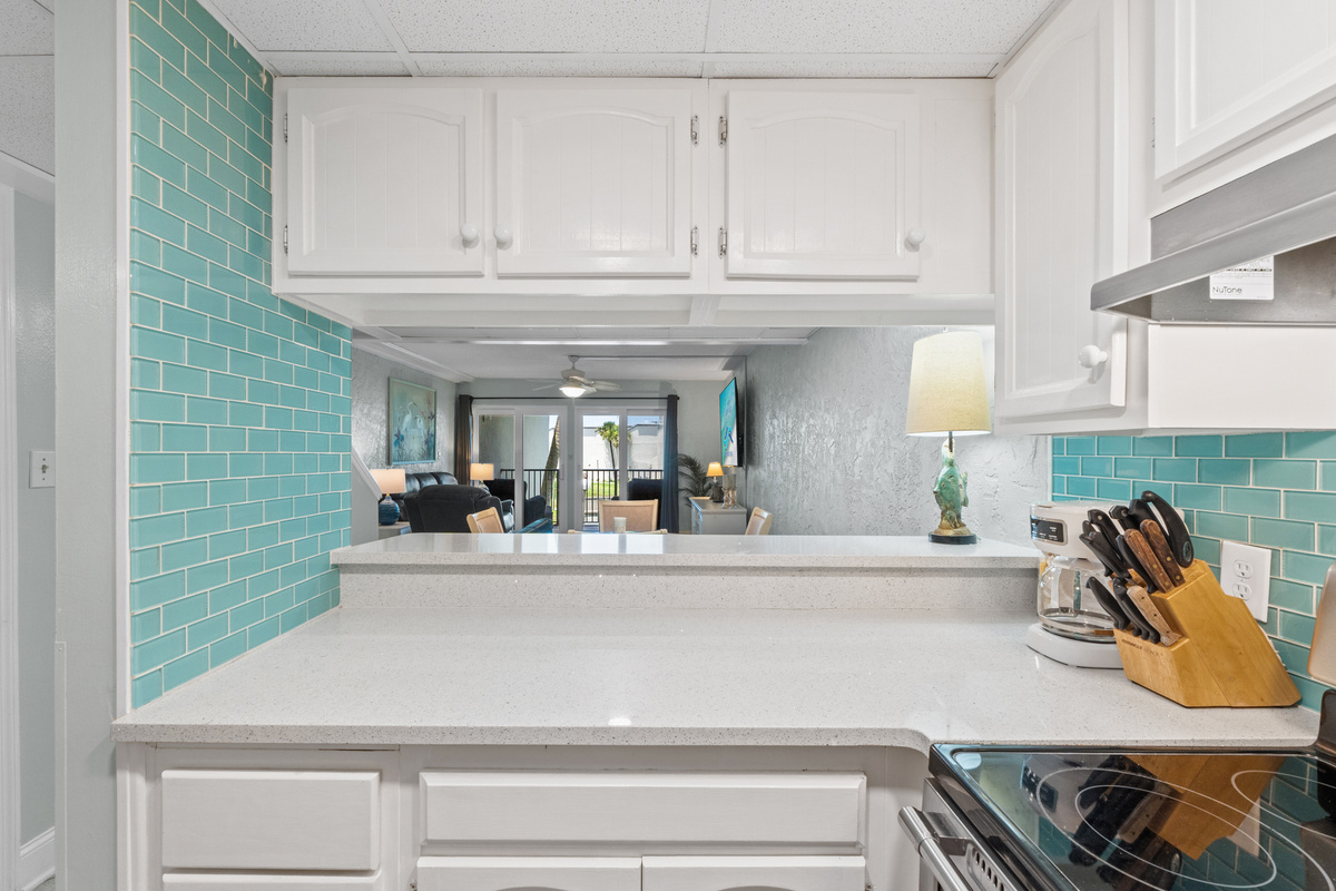 Full Kitchen