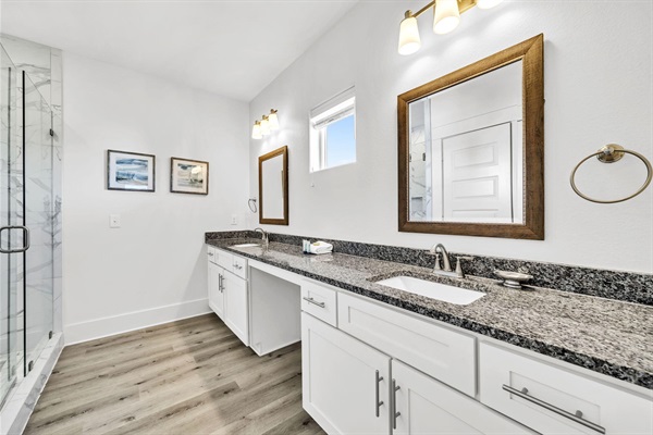 Primary En-Suite