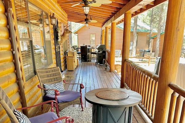 More outside seating on the back deck for evening hang outs and relaxation