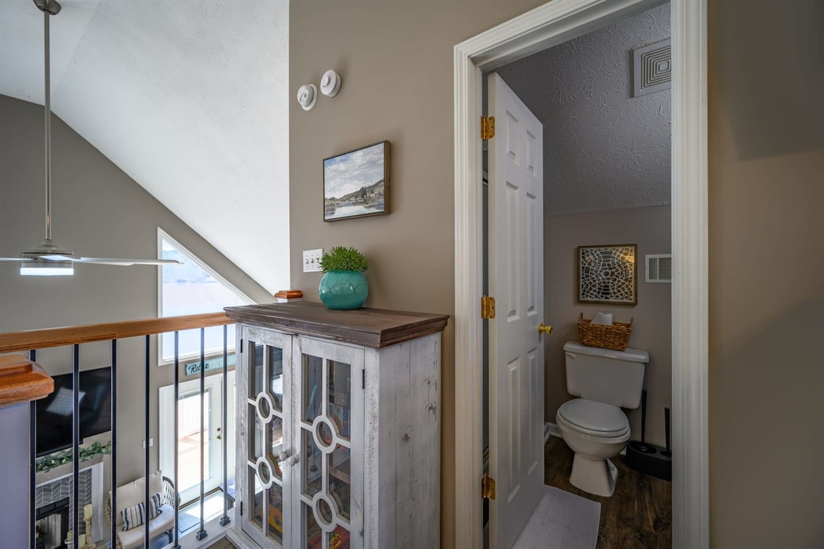 Full Bathroom in loft bedroom