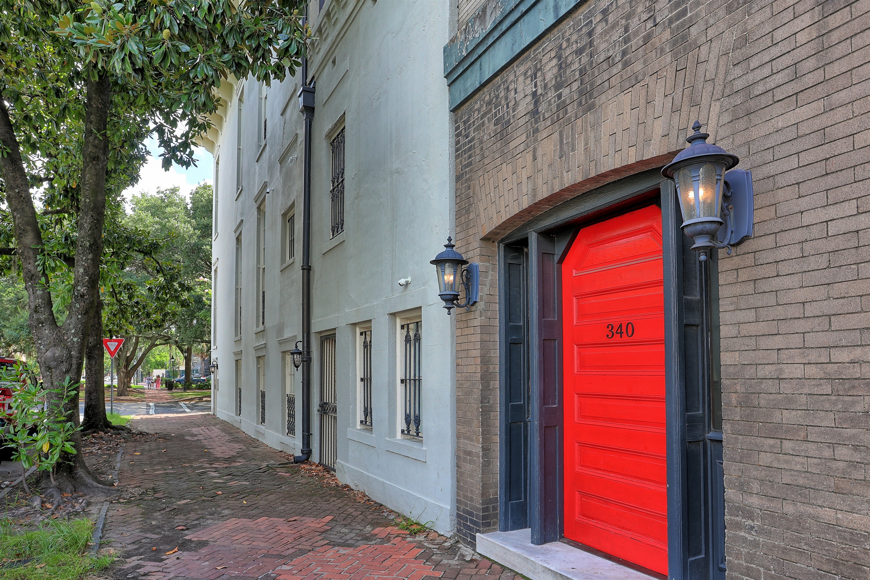 A bright red welcome—classic Southern style starts at the front door.