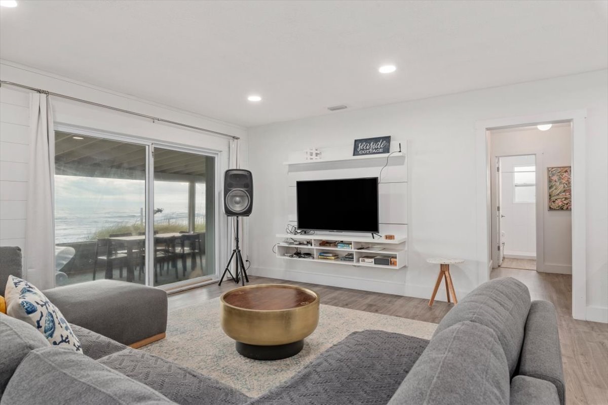 Spacious Living Room