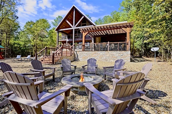 Designed for connection and comfort—experience upscale cabin living with nature as your backdrop