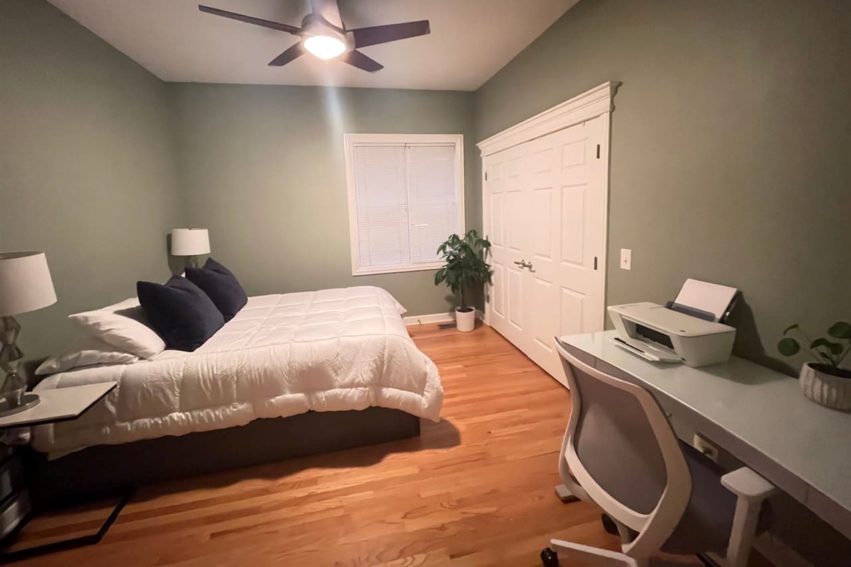 Large bedroom with extra room for sleeping arrangements