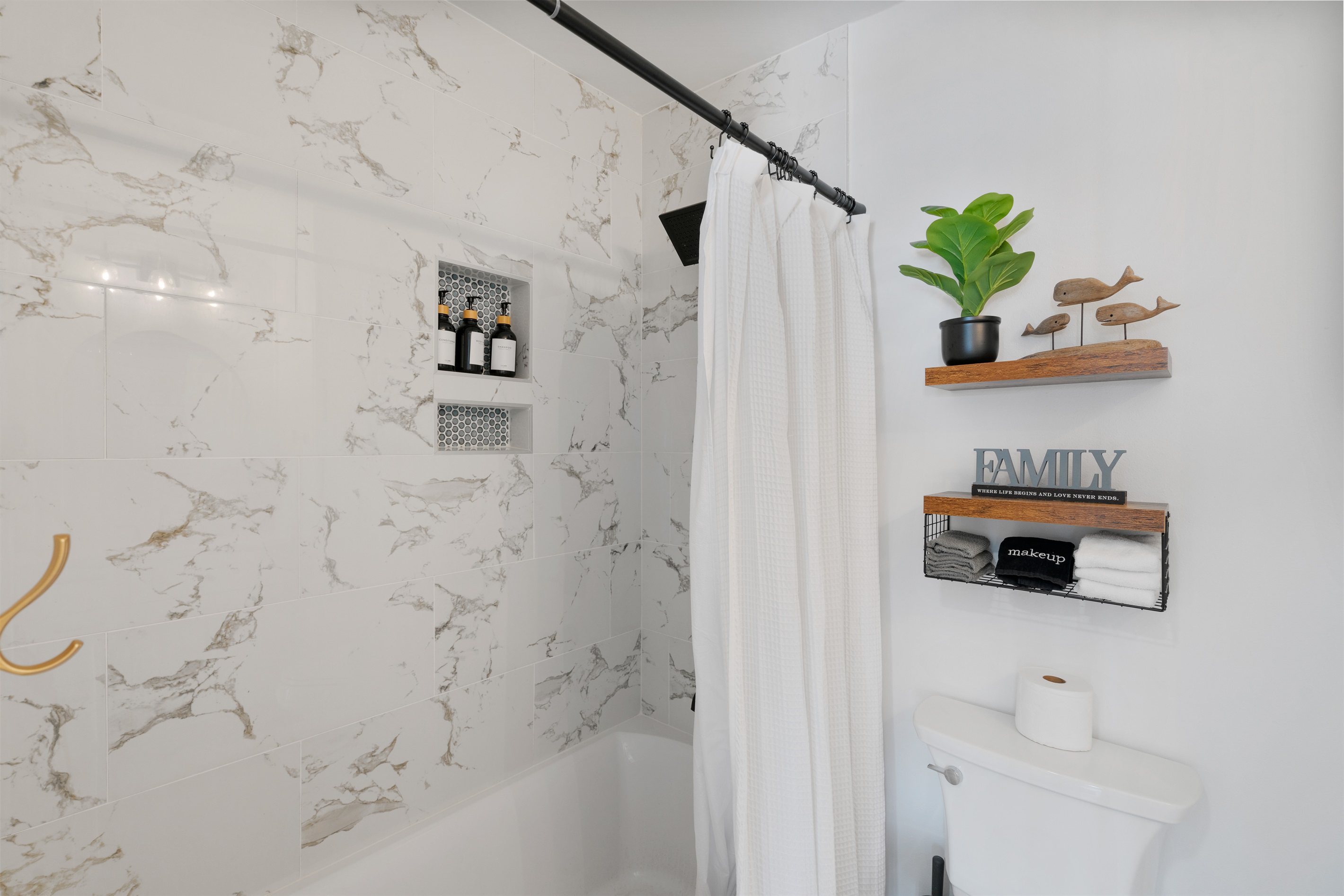 tub/shower combo